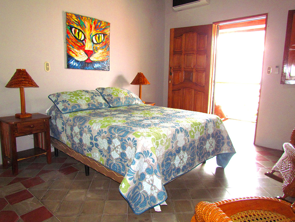 Online booking homes in Granada Nicaragua Costa Rica 
